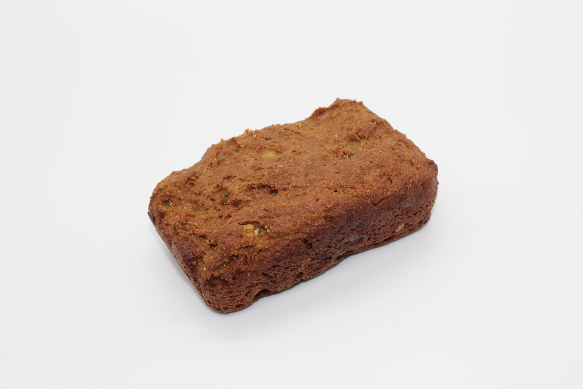 A plain peanut butter and banana flavored bakery loaf for dogs.
